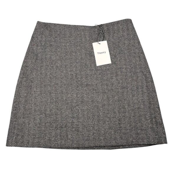 Theory Abbot Knit Herringbone/Chevon Mini Skirt Lined Gray/Black Size 6 NWT - Picture 5 of 16